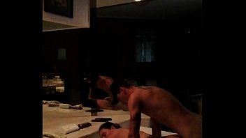 sex мальчик наслаждается моей женой porn