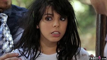sex 18летняя дикая юная женщина забрана парой porn