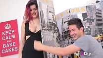 sex рыжая лилит и ее большой язык сталкиваются с дилеммой всей своей жизни могу я трахнуть их обоих porn