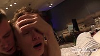 sex 私はこれまでにそのようなセックス狂った汚い男の子に会ったことはありません彼のクソクレイジー porn