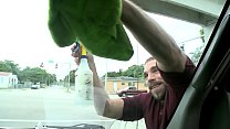 sex bait bus джонни паркер переходит от мытья окон к быстрому траху с чуваком porn