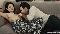 sex горячая и возбужденная милфа сивия готова к сексу со своим новым соседом брэдом ньюманом она всегда хочет чтобы его porn