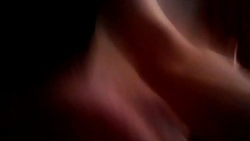 sex я расслабляюсь на диване с прекрасным возбужденным дергающимся членом дрочу себя чувствуя что у меня один мощный porn