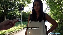 sex パブリックエージェントのクロエラムールは彼女の大きなおっぱいを現金で手に入れます porn