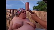 sex пышная цыпочка зани джанет отсасывает ковбойскому члену на улице и ебется с ним porn