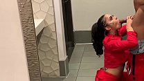 sex женевьева синн сосет bbc севиан харден в общественном туалете porn