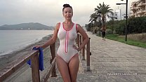 sex мокрый прозрачный купальник на публике porn