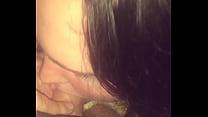 sex подруга соседа по комнате пробралась в мою комнату чтобы дать мне голову он в другой комнате porn