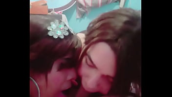 sex трансвистит дает rika a петух минет porn