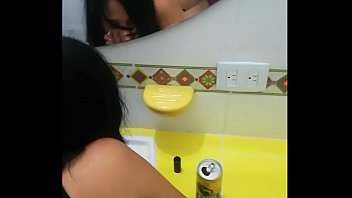 sex девушка которую я нашел она моя жена не волнуйся porn