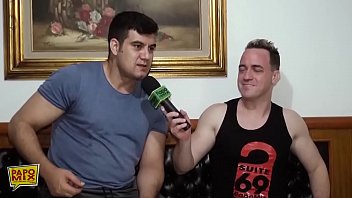 sex suite69 порнозвезда юрий гаучо рассказывает о закулисье сексшоу в прямом эфире часть 2 twitter papomix tvpapomix porn