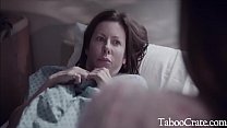sex 2人の倒錯した看護師を利用した昏睡状態の患者alexisfawx porn