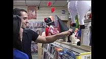 sex молоденькая темноволосая латинка с маленькими сиськами луиз была брошена на якорь в заднице своим мускулистым porn
