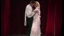 sex юная красавицаблондинка ханна харпер была превращена таинственным хранителем заброшенной картинной галереи в porn