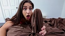 sex возбужденная сводная сестра не может устоять перед утренним лесом сводного брата abella danger porn
