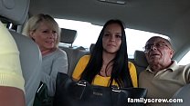 sex мачеха и забота о нуждах дедушки porn