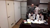 sex 日本の継父は彼の十代をファック porn