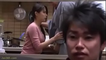 sex 義父のストライキが再び porn