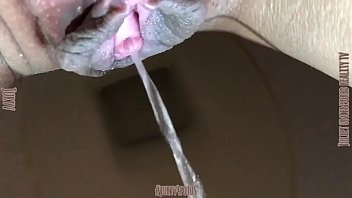 sex jurtv4potus e3 e222 мне нужно черт возьми успокоить свои расходы но мы все скоро умерем так какая разница лол porn