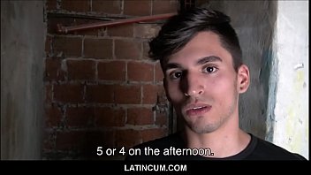 sex アマチュアスキニー若いラテン系イケメン少年が現場で犯されるpov porn