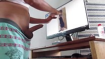 sex моя соседка miriam дает мне фотографии и я мастурбирую с ними porn