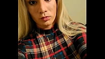 sex сиссисучка скачет на 8дюймовом дилдо porn