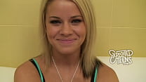sex jessa rhodes трахается и глотает сперму в своей первой сцене porn