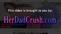 sex юная падчерица на улице сосет шлонг porn