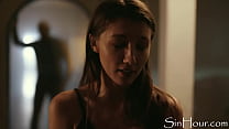 sex 無力なティーンは選択の余地がなかったマヤウルフストライリングクーパー porn