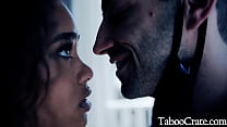 sex чернокожая жена изменяет положительному мужу covid с доставщиком porn