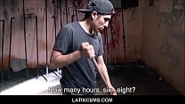 sex latincumscom твинклатиноамериканский рабочий подросток трахнут продюсером за наличные pov porn