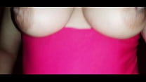 sex 私は彼の誕生日のために私の義理の息子に私のおっぱいを見せます porn