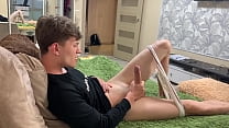 sex просто расслабься и ляг со мной мальчик поглаживание дрочу большой член porn