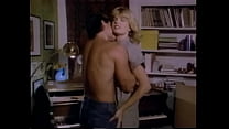 sex симпатичная светловолосая шлюха с шикарными грудями эшли уэллс соблазняет атлетически сложенного пианистку porn