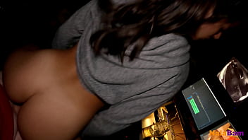 sex 舞台裏の素人モデル porn