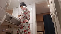 sex трахаю пальцами мою подругу пока она чистит зубы lesbian illusion girls porn
