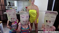 sex mofos чей это член porn