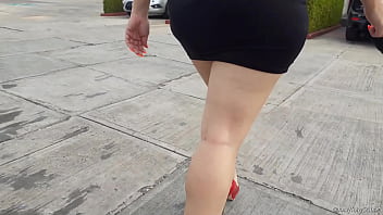 sex 私は護衛になりますそしてクライアントは私の寝取られた夫にコンドームなしで彼がどのように私をファックするかを見るためにそして私のミルクをむち打つために招待します porn