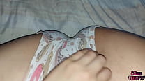 sex ххх дези моя племянница позволяет мне играть с ее киской когда она приходит в гости она ложится на мою кровать porn