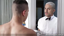 sex татуированный официант трахнул мою попку porn