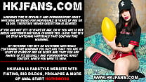 sex сексуальная игрок hotkinkyjo с огромным мячом для регби в ее заднице анальным зиянием и пролапсом porn