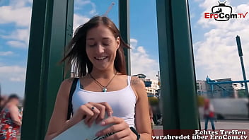 sex стройная 18летняя тинка с маленькими сиськами на немецкой сексвстрече porn