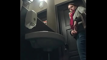 sex mov100カフェトイレでの女の子の冒険の続き porn