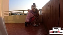 sex любительская рыжая тайская тинка черри трахается с большим членом на балконе porn