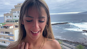 sex миниатюрная тинка с горячим телом в любительском видео porn