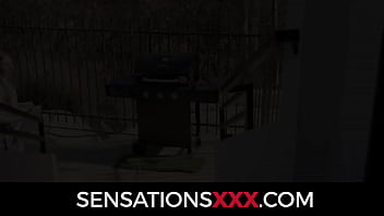 sex подросток пенелопа кей идет к дому своего профессора чтобы трахнуть его из душа porn