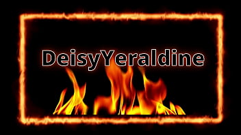 sex мастурбация на улице с большим огурцом латинская шлюшка посвящает видео своему американскому парню из канзаса в сша porn