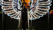 sex ангел моника фокс гуляет обнаженной по набережной в сочи porn