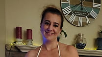 sex женашлюшка наполняет киску членом пока муженек отсутствует porn