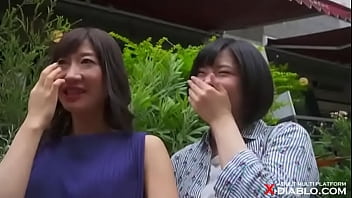 sex 淫乱母娘ナンパ やっぱり親子恥らいイキまくり001 porn